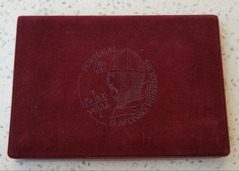 【币观天下】第六十四期拍卖 【葡萄牙】1985年阿方索100埃斯库多银币，16克，造币厂原包装卡币。  