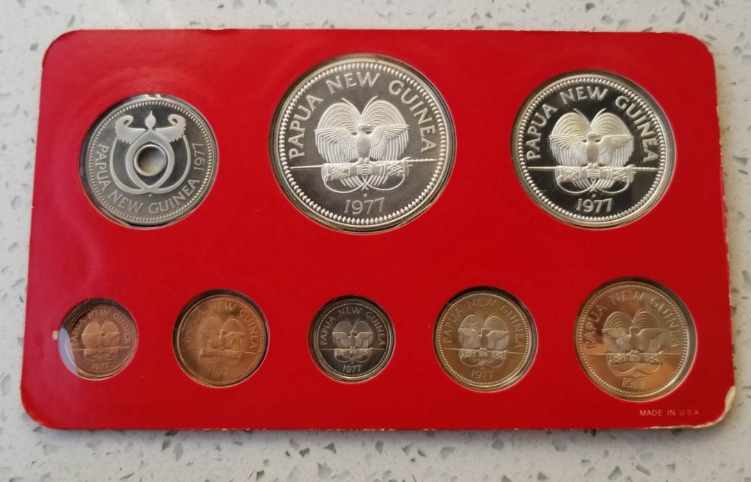 【币观天下】第六十四期拍卖 【巴布亚新几内亚】巴布亚新几内亚1977年精制套币8枚