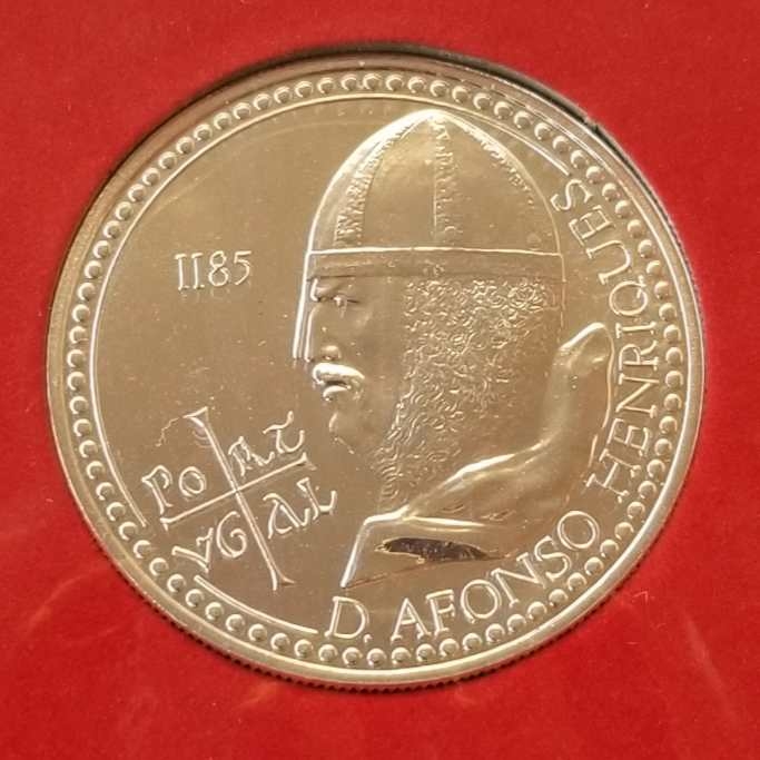 【币观天下】第六十四期拍卖 【葡萄牙】1985年阿方索100埃斯库多银币，16克，造币厂原包装卡币。  