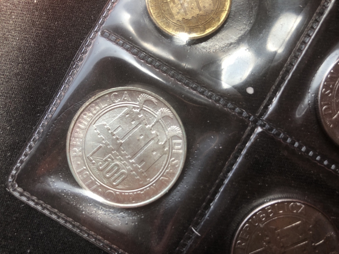 【币观天下】第六十四期拍卖 【圣马力诺】1977年9枚币套秒杀【带银币】