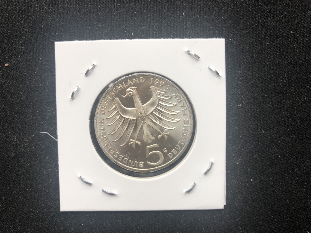 【币观天下】第六十四期拍卖 【德国】1975年5马克银币诺贝尔和平奖施韦泽逝世10周年纪念币