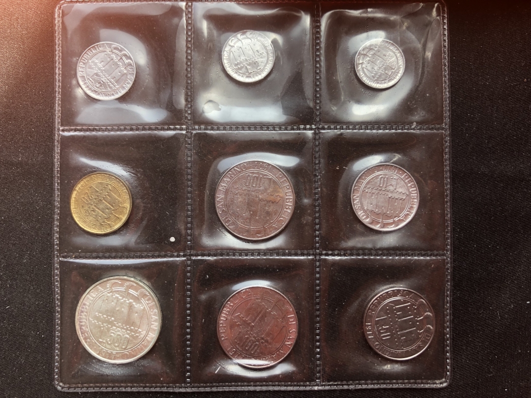 【币观天下】第六十四期拍卖 【圣马力诺】1977年9枚币套秒杀【带银币】