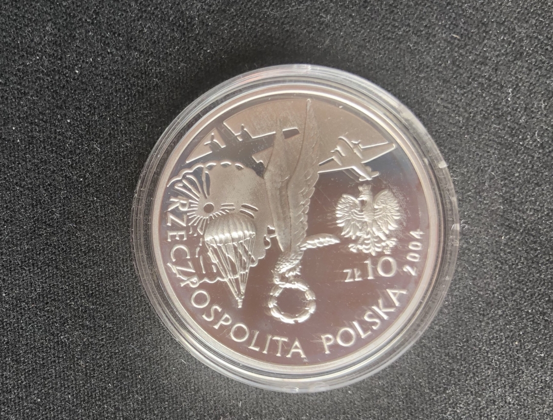 【币观天下】第六十五期拍卖 【波兰】2004年10兹罗申精制二战纪念银币 市场花园行动
