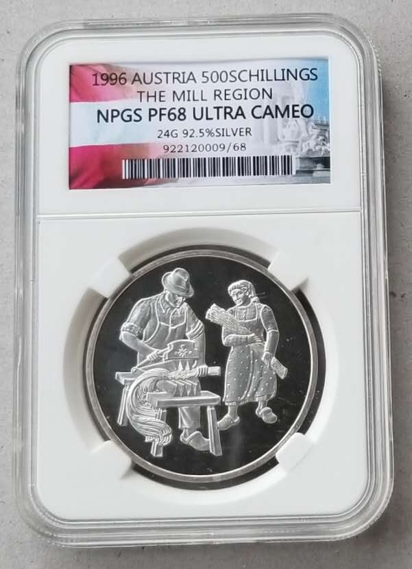 【币观天下第六十六期拍卖】 【奥地利】1996年轧麻夫妇500先令精制银币，众诚评级封装。