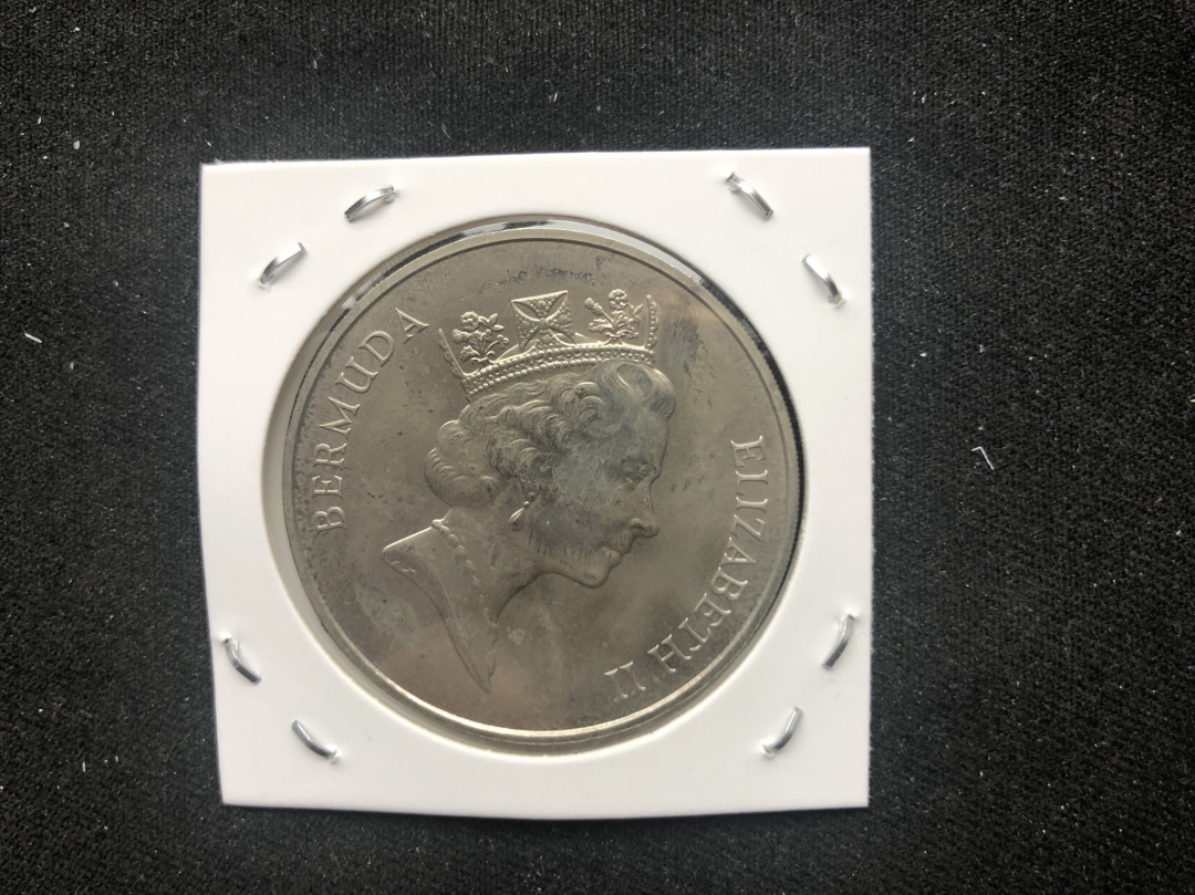 【币观天下第六十六期拍卖】 【不丹+匈牙利+百慕大】1966不丹国王镍币+匈牙利足球镍币+百慕大火车开通镍币三枚