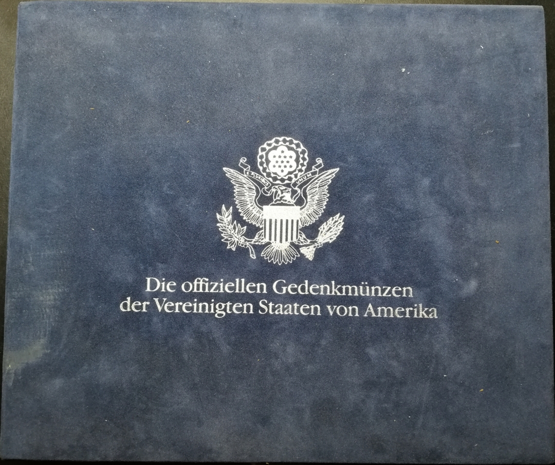 凡希社世界钱币微拍第八十四期 1996洛杉矶奥运会各国发行银币12枚带证书包装盒