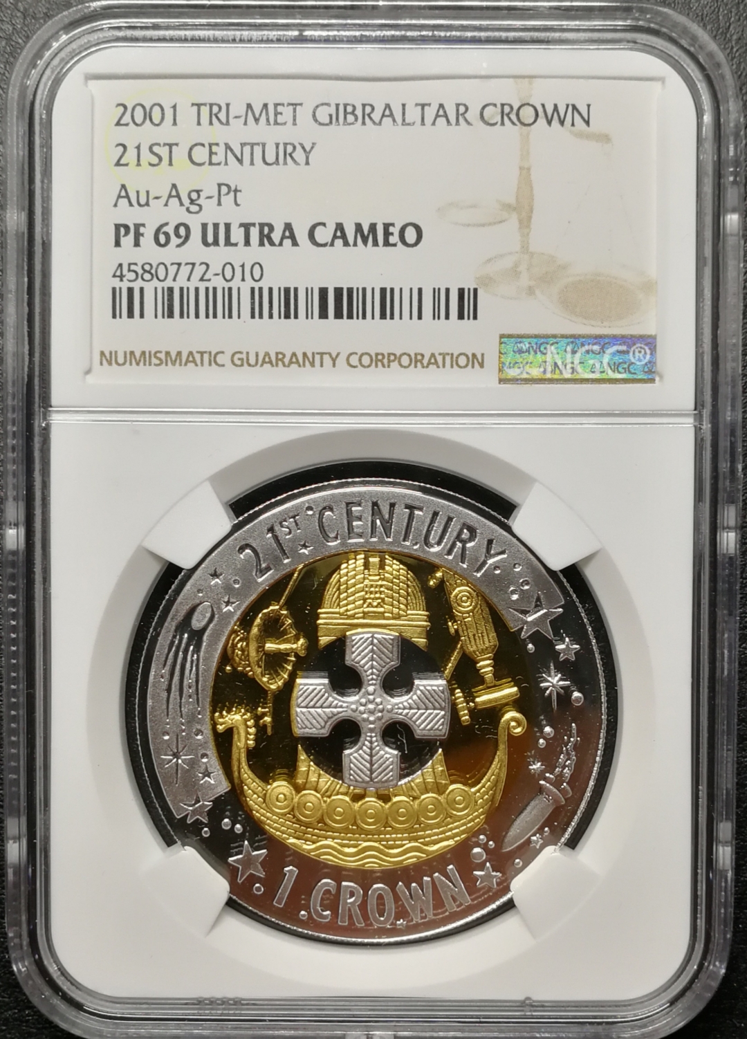 凡希社世界钱币微拍第八十四期 稀!2001直布罗陀千禧年金银铂三金属镶嵌币NGC-PF69UC