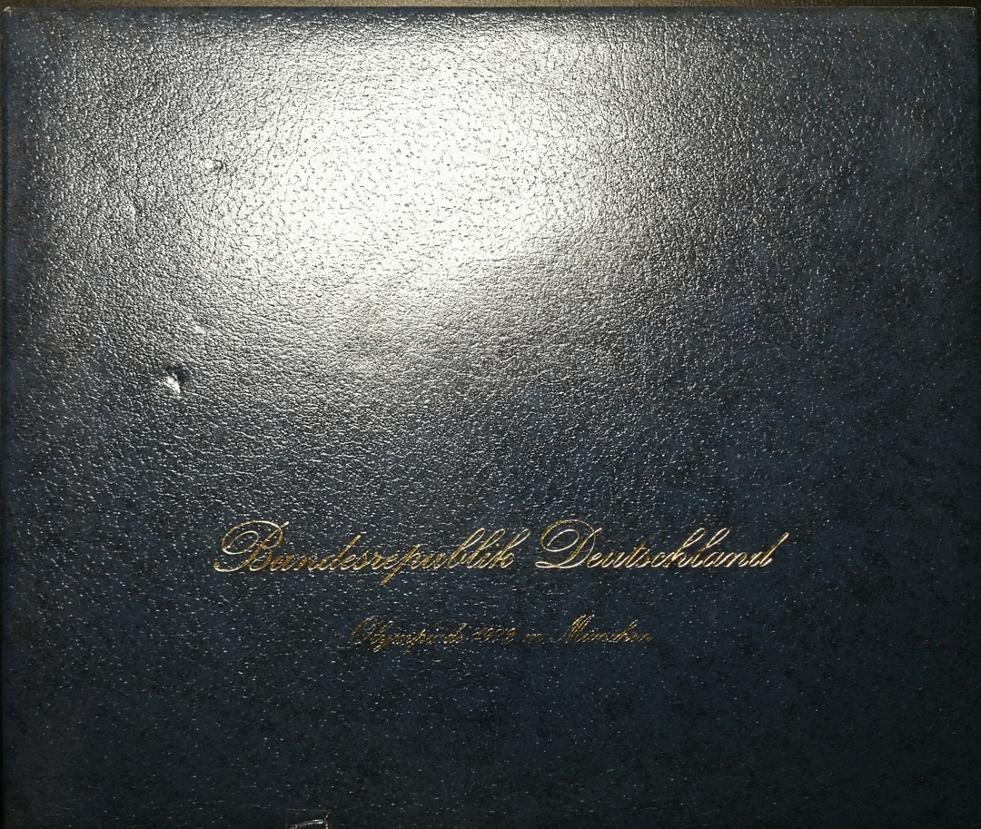 凡希社世界钱币微拍第八十四期 1972德国慕尼黑奥运会5马克礼品装共24枚