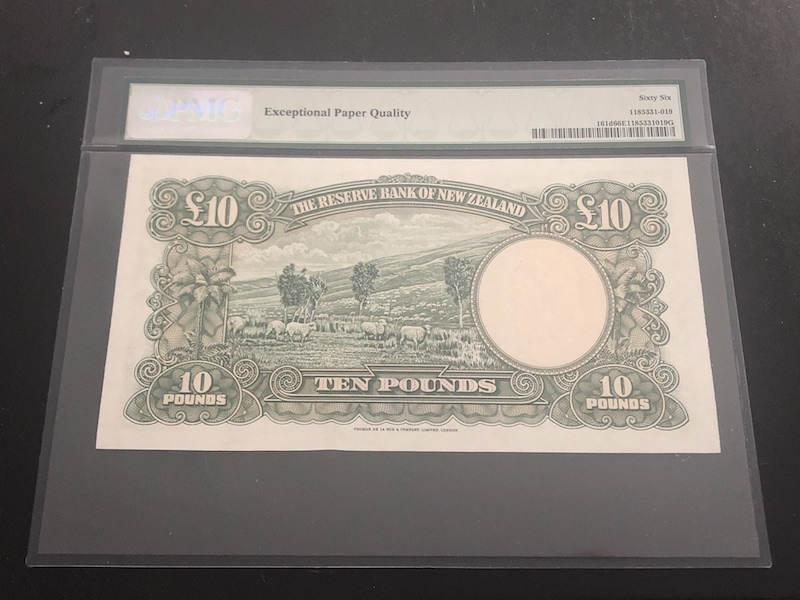 收藏联盟第八十五期拍卖 新西兰1967年10镑 库克船长 大票幅 PMG66E S/N:AS499523