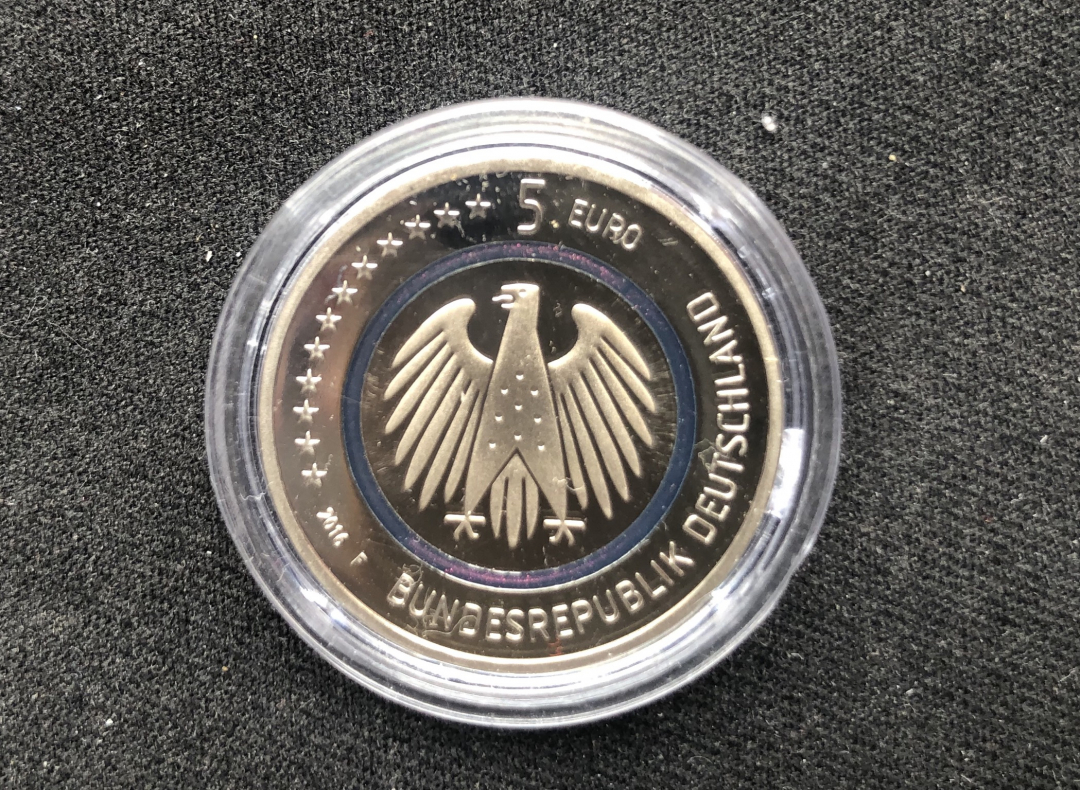 【币观天下】第六十七期拍卖 【德国】【获奖币】蓝色地球精制币一枚【F厂】