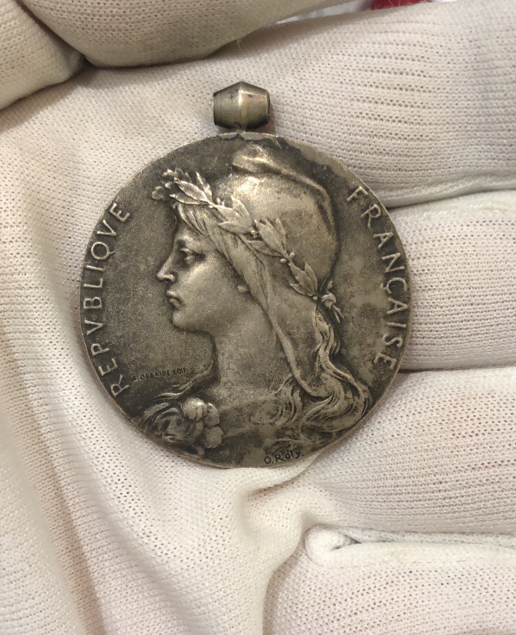 「麦朵尔俱乐部」新艺术麦朵尔大师罗蒂作品-CICE北京展销会专场 旅游部奖章