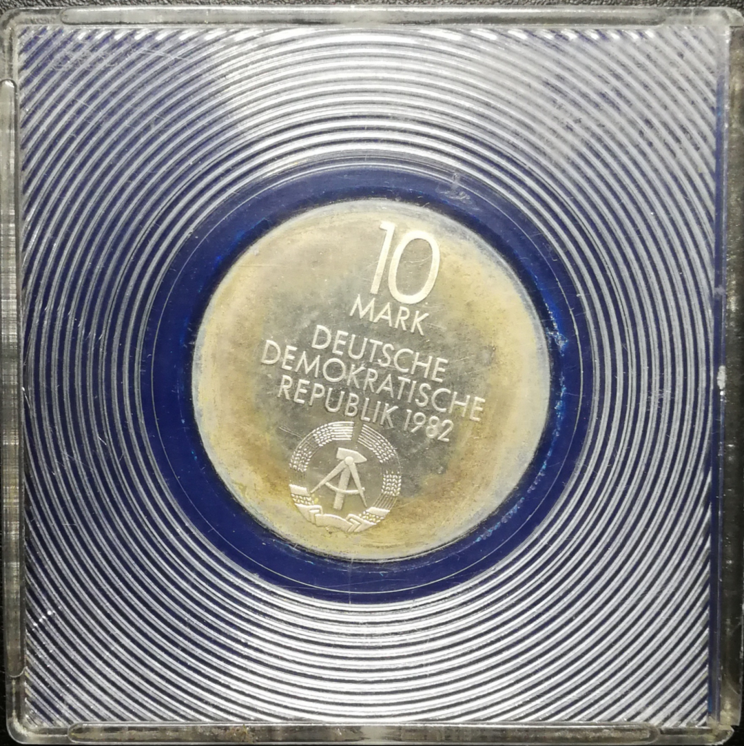 凡希社世界钱币微拍第八十五期 1982东德莱比锡剧院10马克精铸