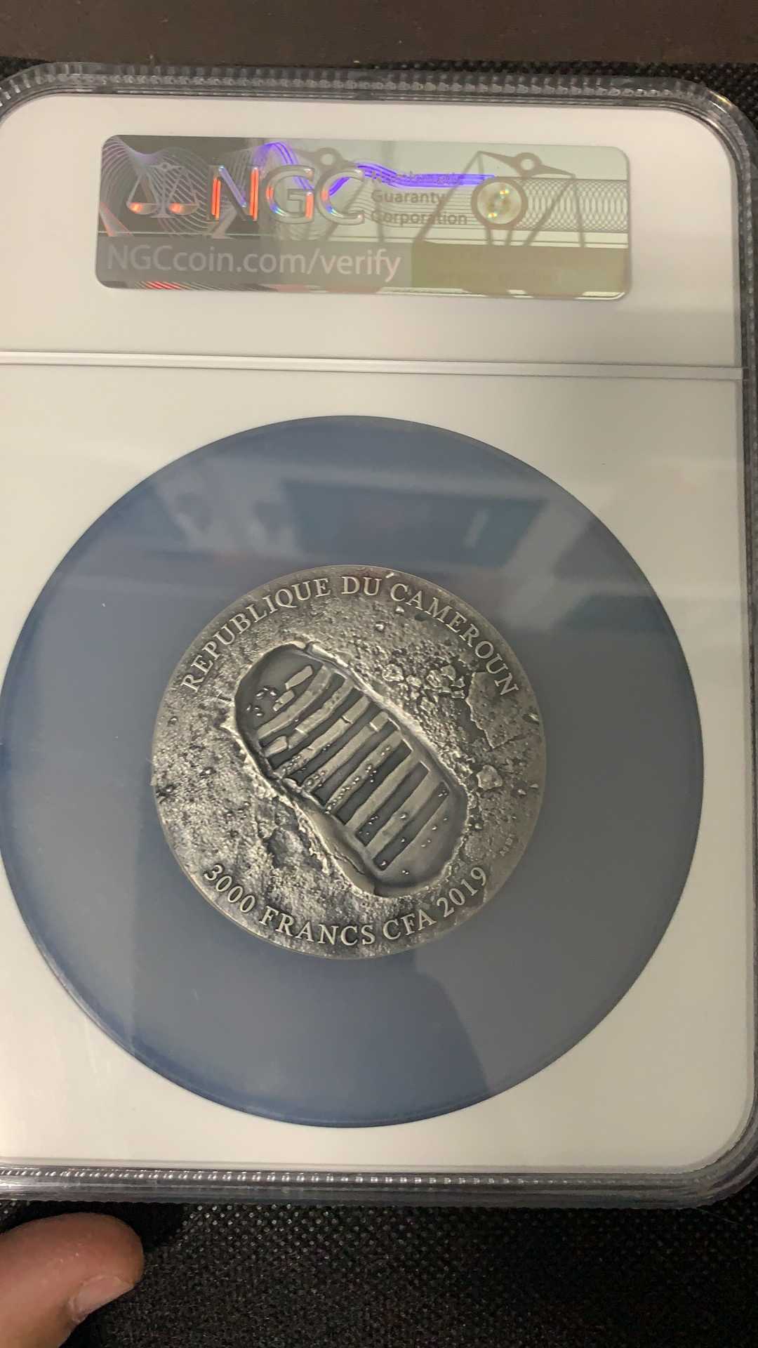 【随心拍】现代金银币拍卖【第十八期】-CICE北京展销会热场 NGC首期70分喀麦隆3oz登月