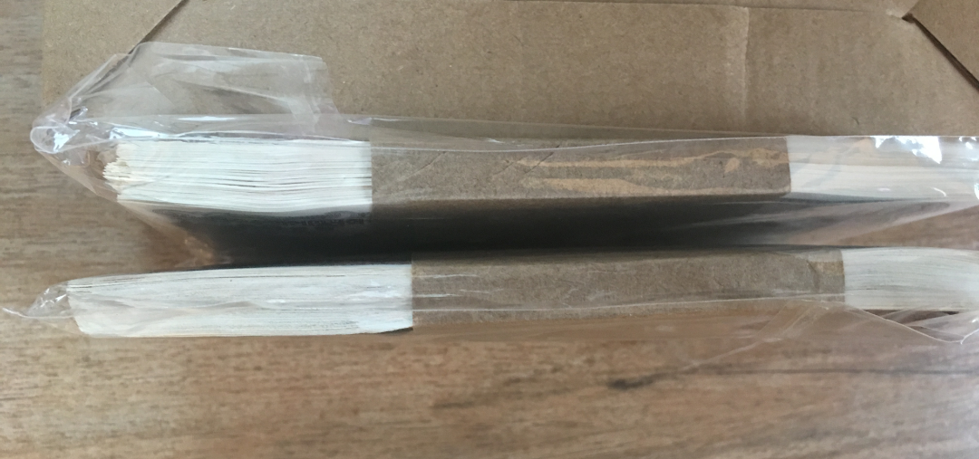 【鲸贝乐淘】千字文·第收号拍卖·CICE北京展销会专场 【朝鲜】1978年100元，原封两刀一起，品相完美