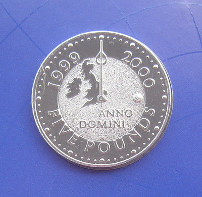 「S&S Numismatic世界钱币-拍卖第14期」 - 英国2000年 千禧年 5英镑纪念币官方卡币 稀少小地球版本