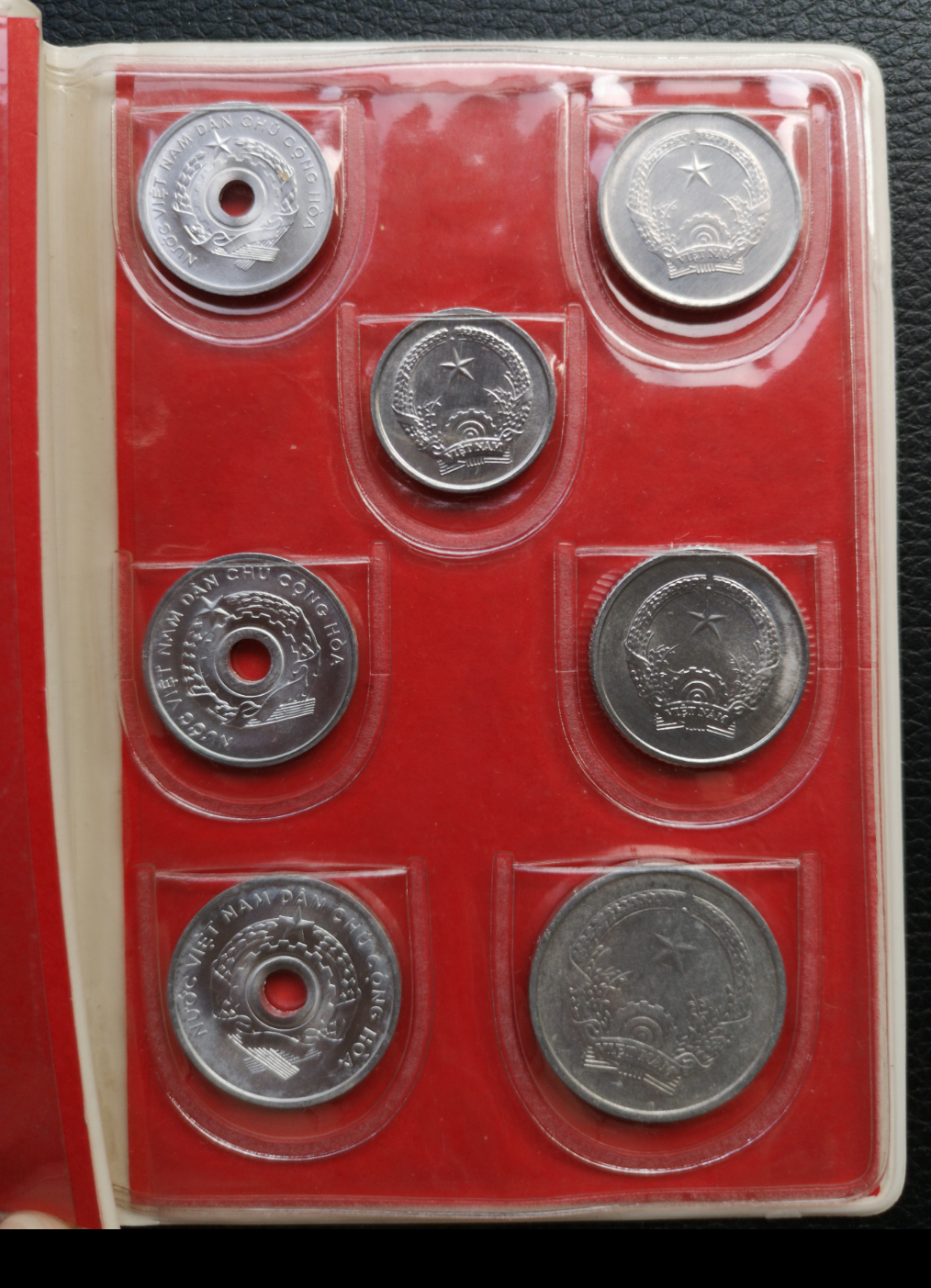 【鲸贝乐淘】千字文·第冬号拍卖 【中国代印】1958、1976年越南套币一套，品相如图