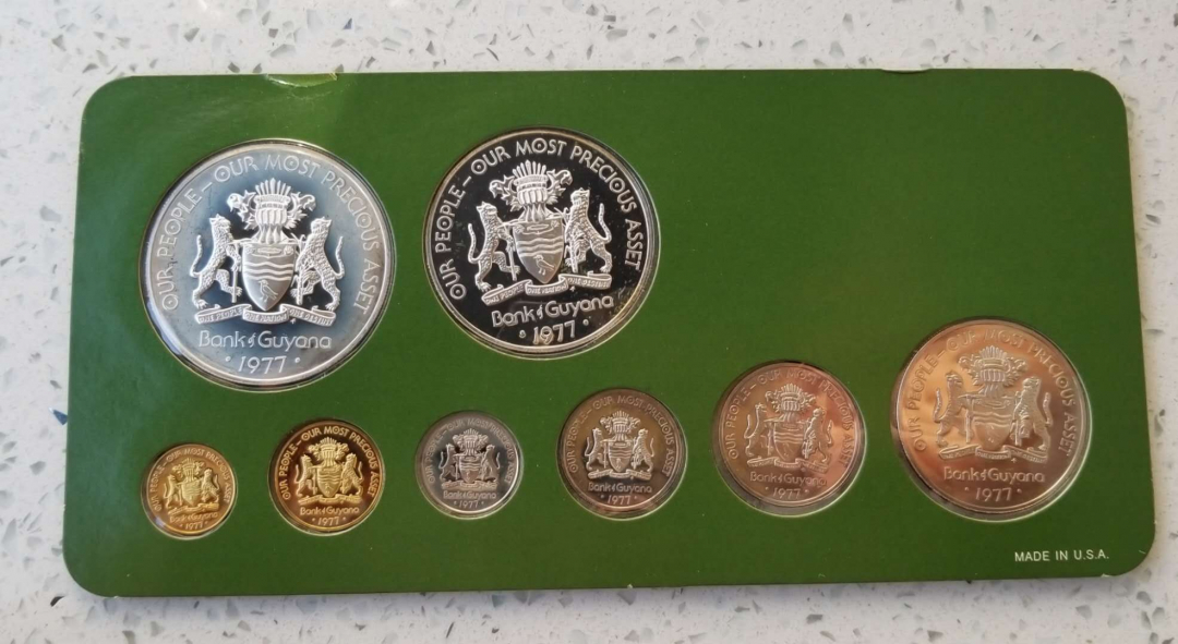 【币观天下】第六十九场拍卖 【圭亚那】1977年精制套币8枚