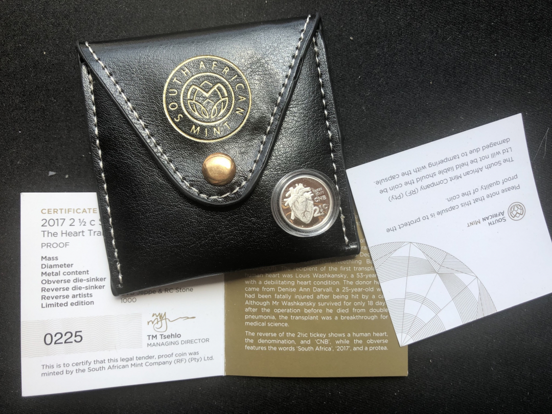 【币观天下】第六十九场拍卖 【南非】南非小心脏银币【带钱包】