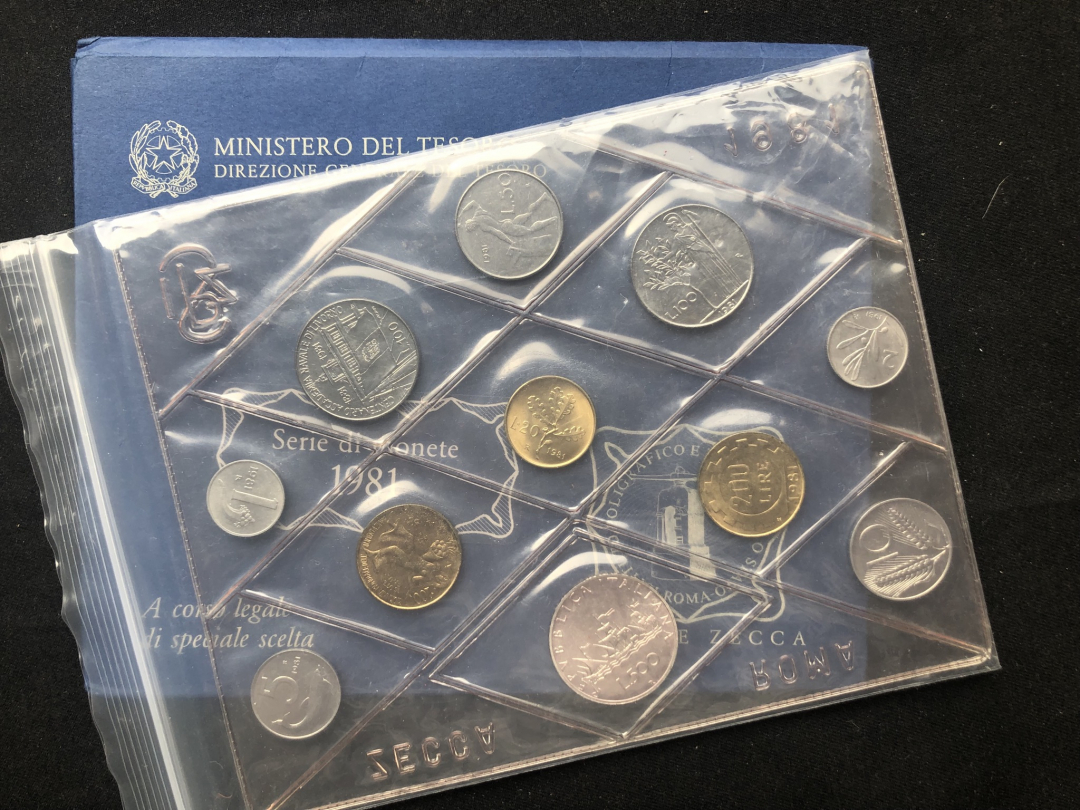【币观天下】第六十九场拍卖 【意大利】1981年11枚套装【包装证书齐全】