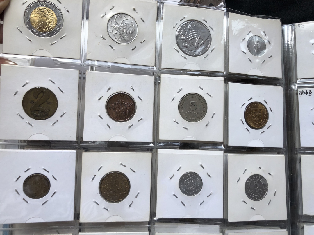 【币观天下】第七十期拍卖 【各国】流通币200枚【含册子】