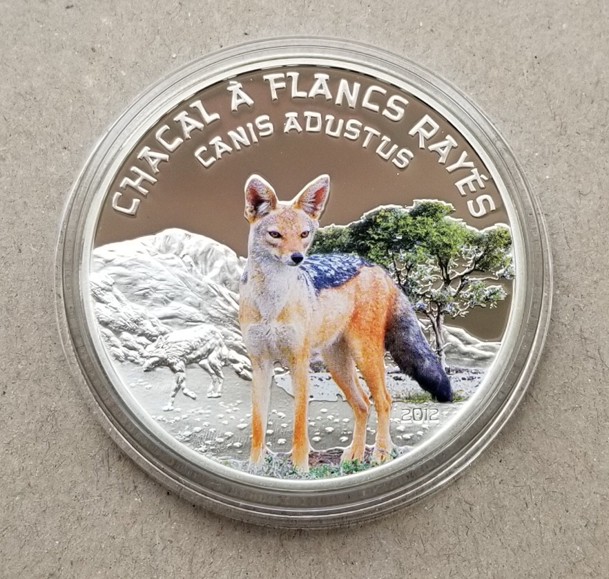 【币观天下】第七十期拍卖 【尼日尔】发行1000枚的尼日尔2012年胡狼彩色银币