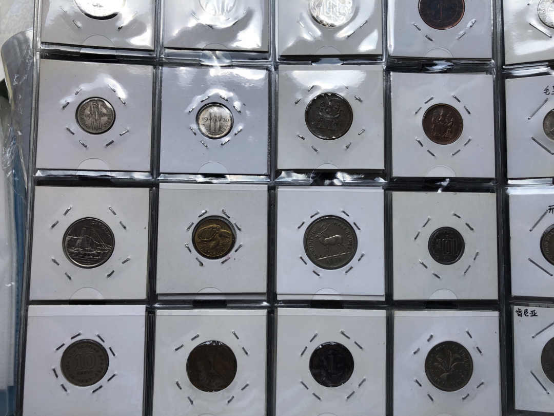 【币观天下】第七十期拍卖 【各国】流通币200枚【含册子】