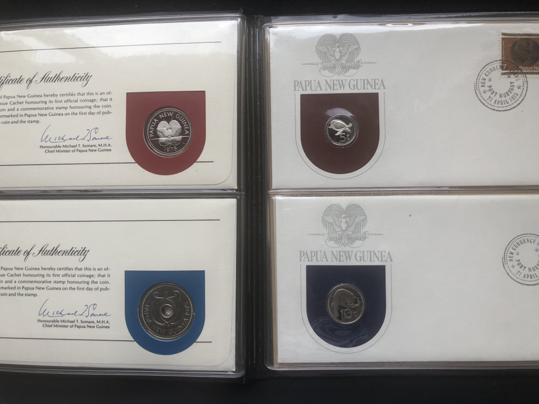 【币观天下】第七十期拍卖 【巴布亚新几内亚】1975年精制币8枚【包含大银币2枚】