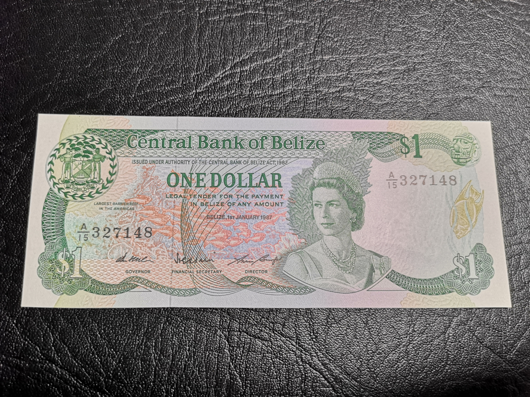 《外钞收藏家》第六十九期拍卖 伯利兹女王1元 unc