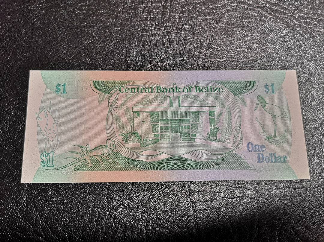 《外钞收藏家》第六十九期拍卖 伯利兹女王1元 unc