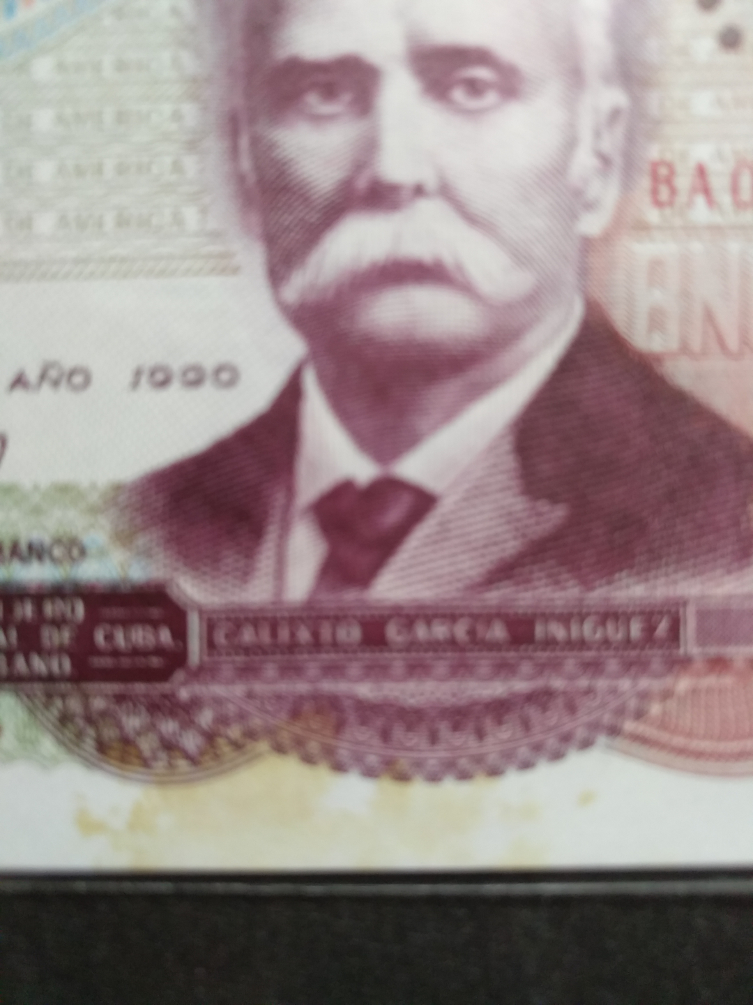 【鲸贝乐淘】千字文·第余号拍卖·上海钱币博览会专场 【中国代印】1990-1991年古巴10-50比索，AUNC ，10.20有小折痕，50比索有黄斑，50比索为错版，人名字母N上满未加~图标