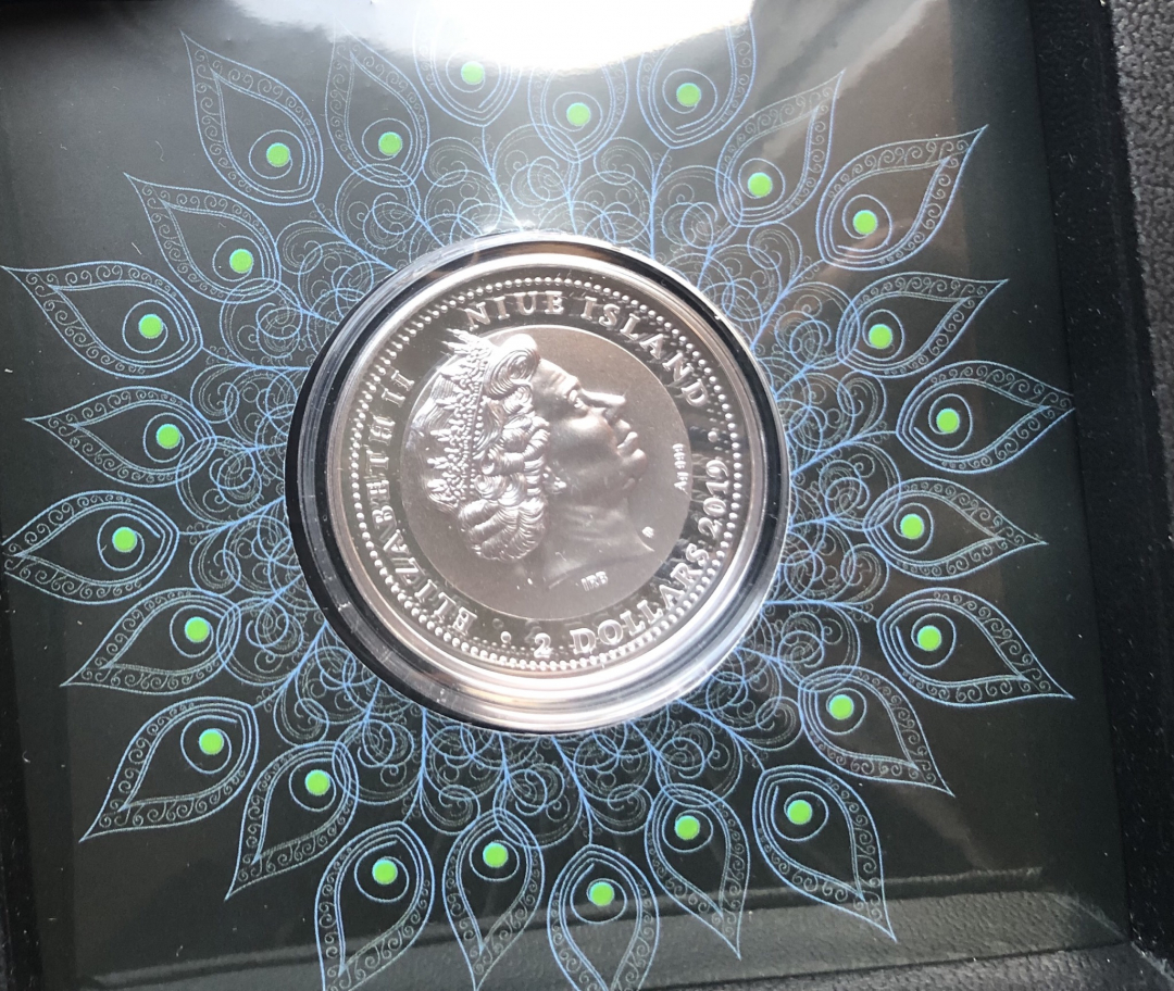 【随心拍】现代金银币拍卖-第二十二期-上海钱币博览会热场 2019纽埃孔雀银币【镶嵌斯华洛世奇水晶】