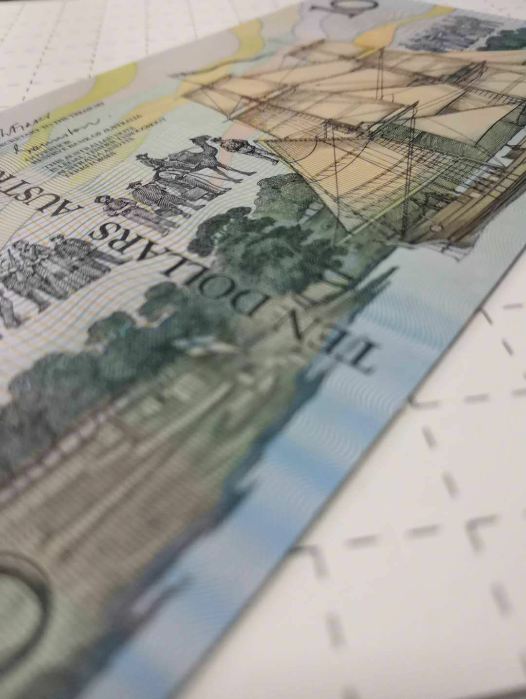 【鲸贝乐淘】千字文·第余号拍卖·上海钱币博览会专场 世界上第一张塑料钞（塑胶钞）。澳大利亚10元。ab早期冠。