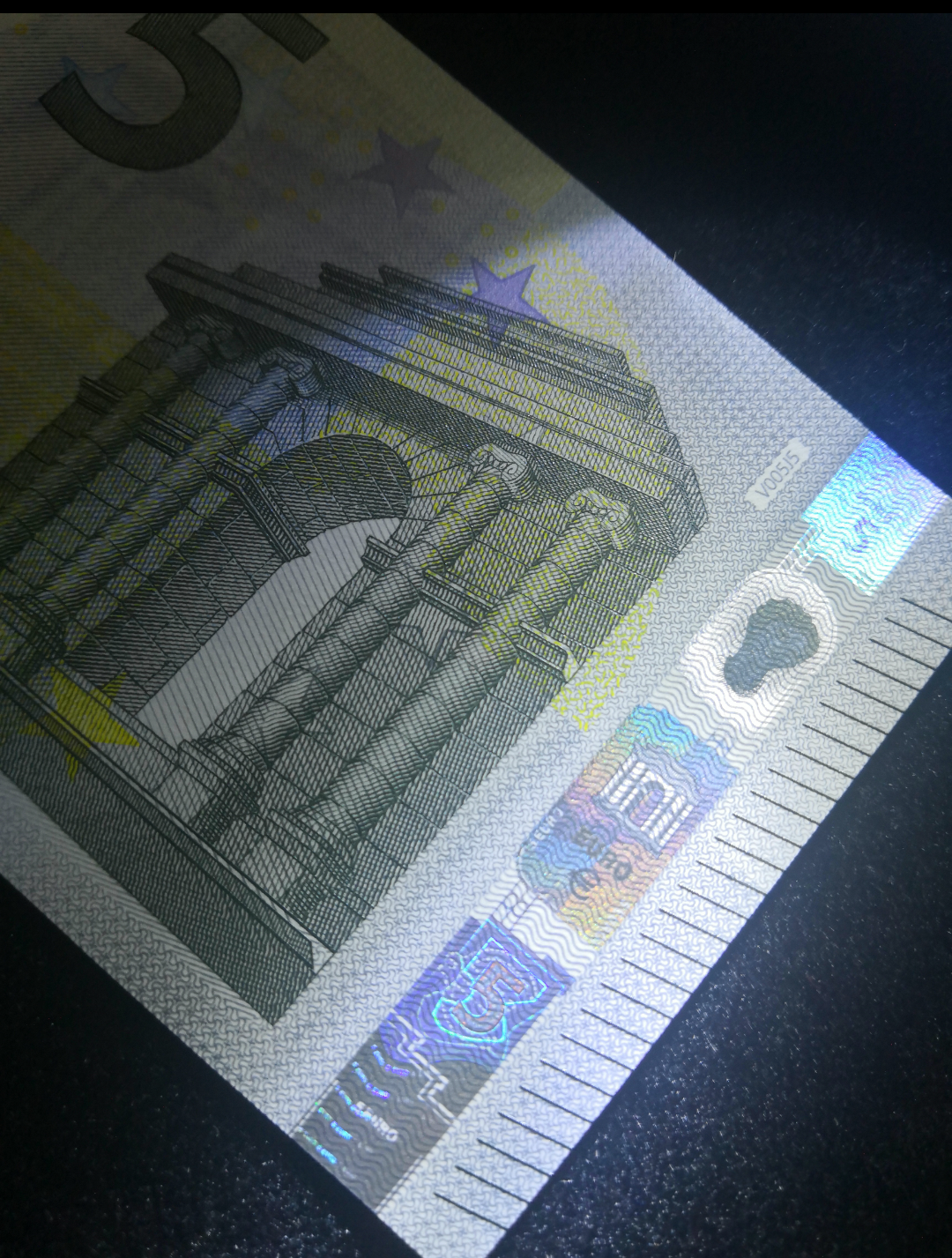 【鲸贝乐淘】千字文·第岁号拍卖 2013版3签。西班牙🇪🇸 V字冠。22双尾号。