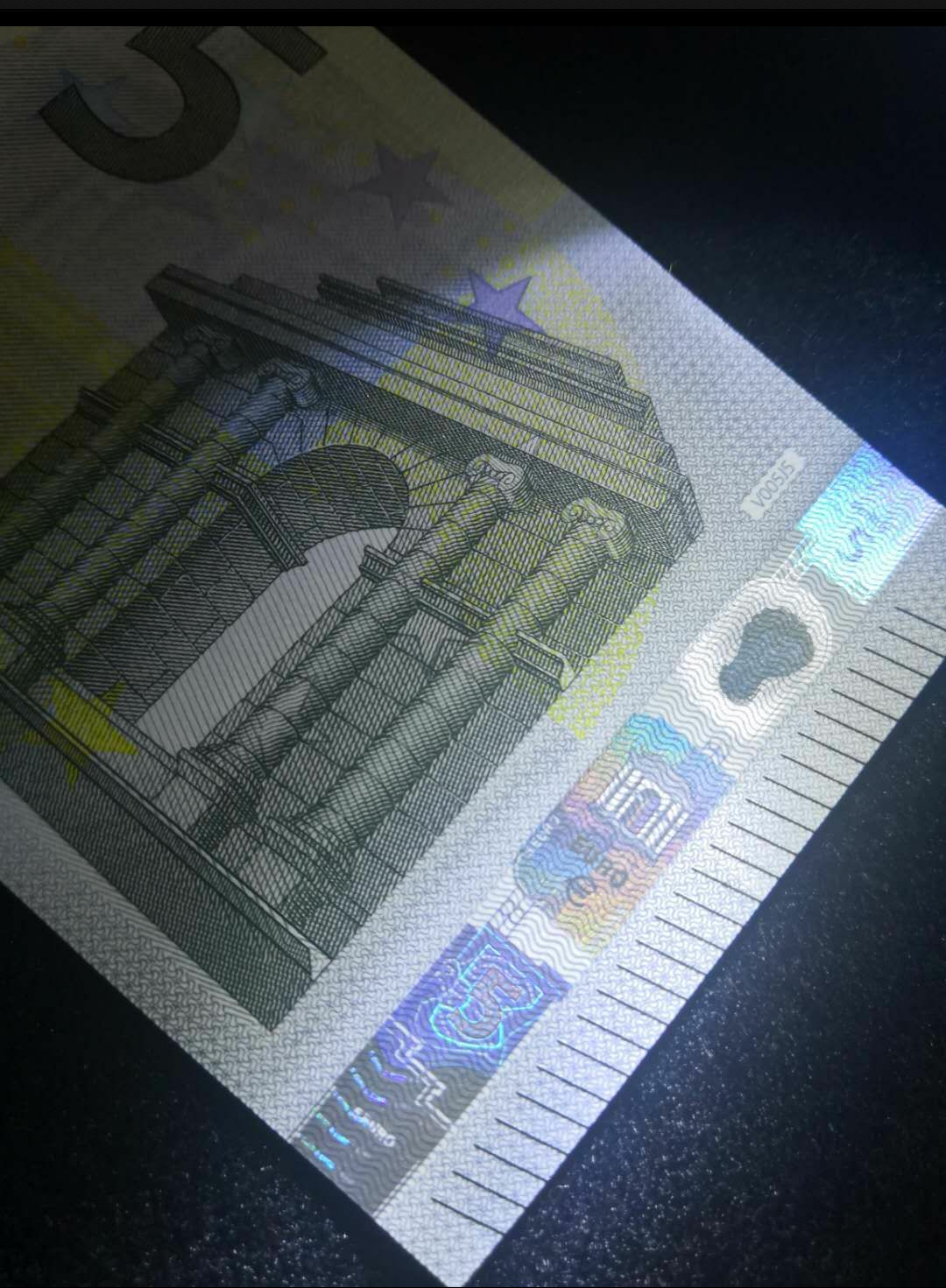 【鲸贝乐淘】千字文·第岁号拍卖 2013版3签。西班牙🇪🇸 V字冠。654小顺子号。