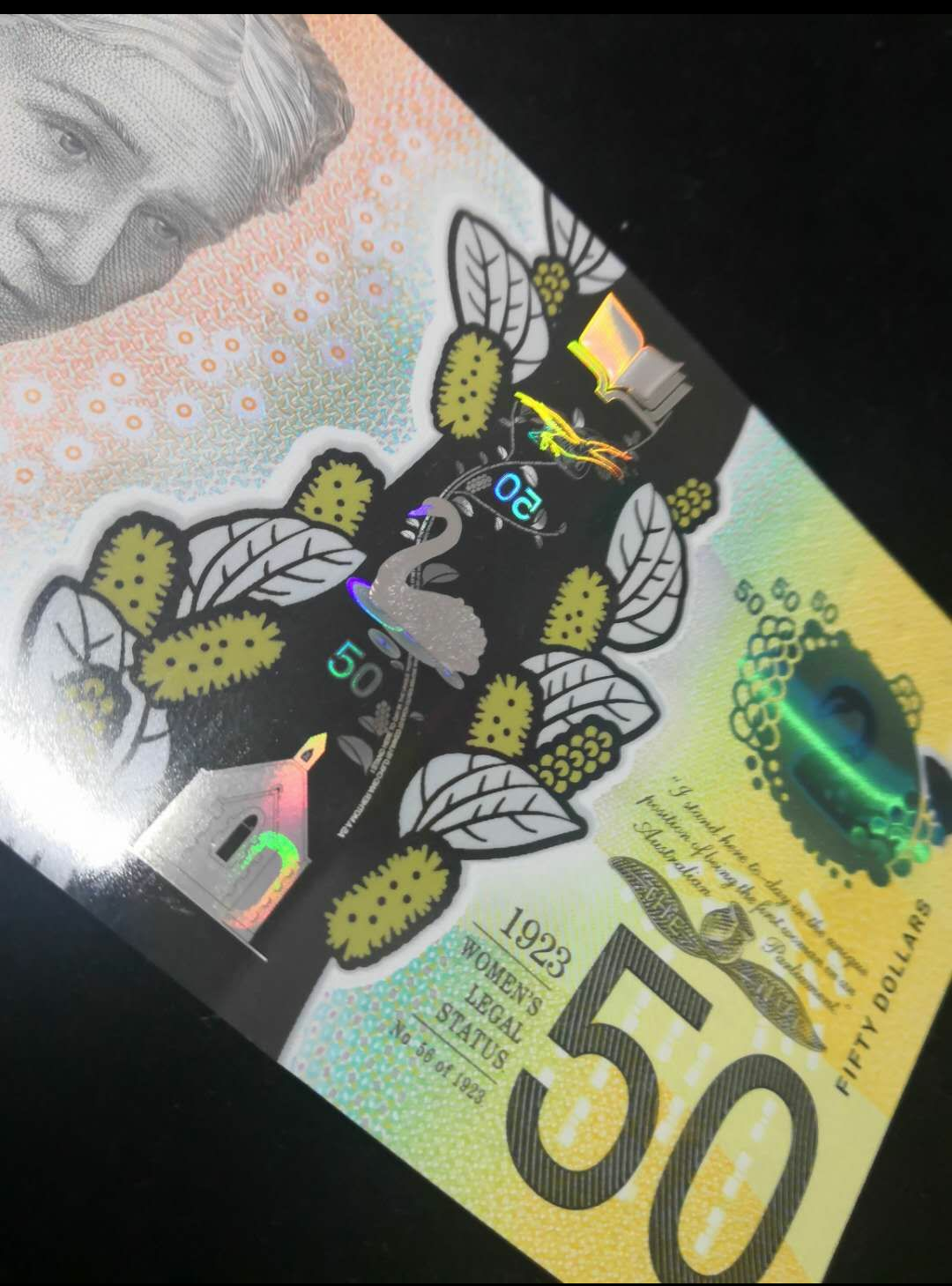 【鲸贝乐淘】千字文·第岁号拍卖 【澳大利亚】50。2018版新版小错误的把“responsibility（责任）”一词误拼成“responsibilty”。1313。好号。