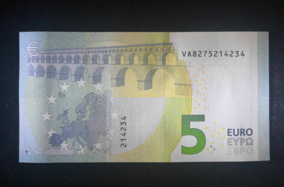 【鲸贝乐淘】千字文·第岁号拍卖 2013版3签。西班牙🇪🇸 V字冠。234顺子号。