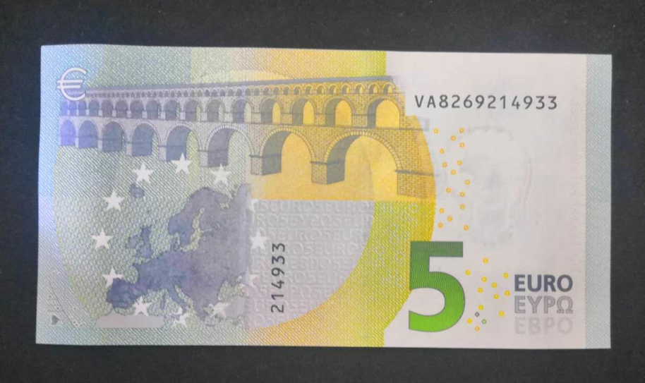 【鲸贝乐淘】千字文·第岁号拍卖 2013版3签。西班牙🇪🇸 V字冠。33双尾号。