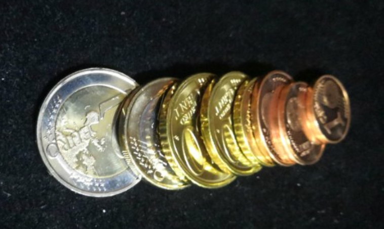 【鲸贝乐淘】千字文·第岁号拍卖 【欧元】爱沙尼亚版2011年欧元硬币一套