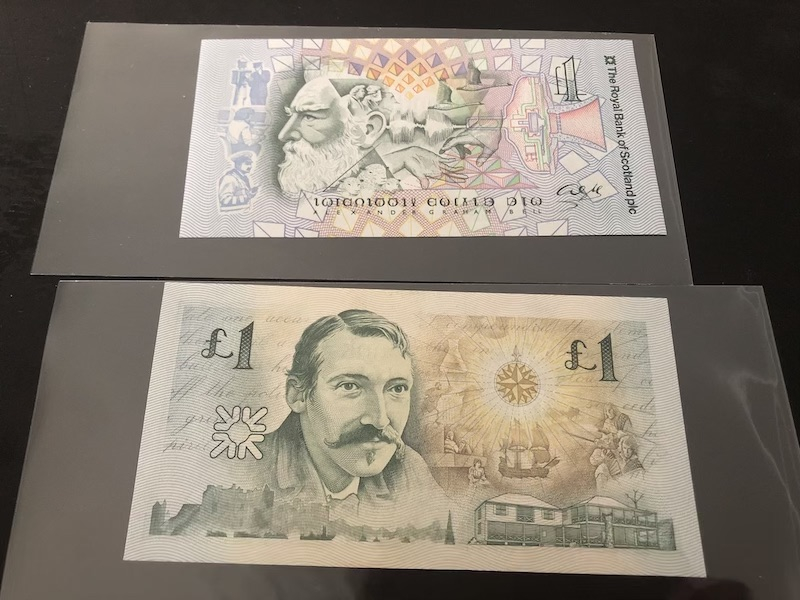 收藏联盟第八十九期拍卖 苏格兰皇家银行1镑纪念钞一对 UNC