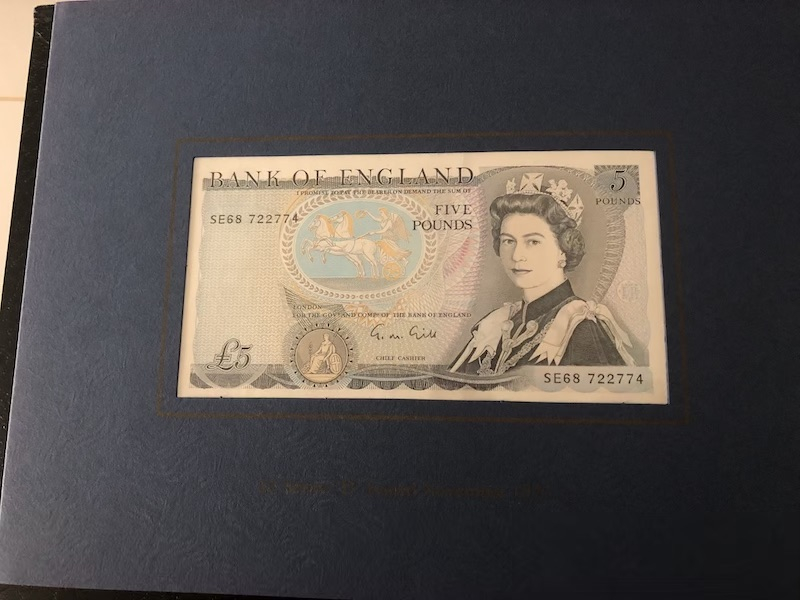 收藏联盟第八十九期拍卖 英国D5，D20同号册 UNC