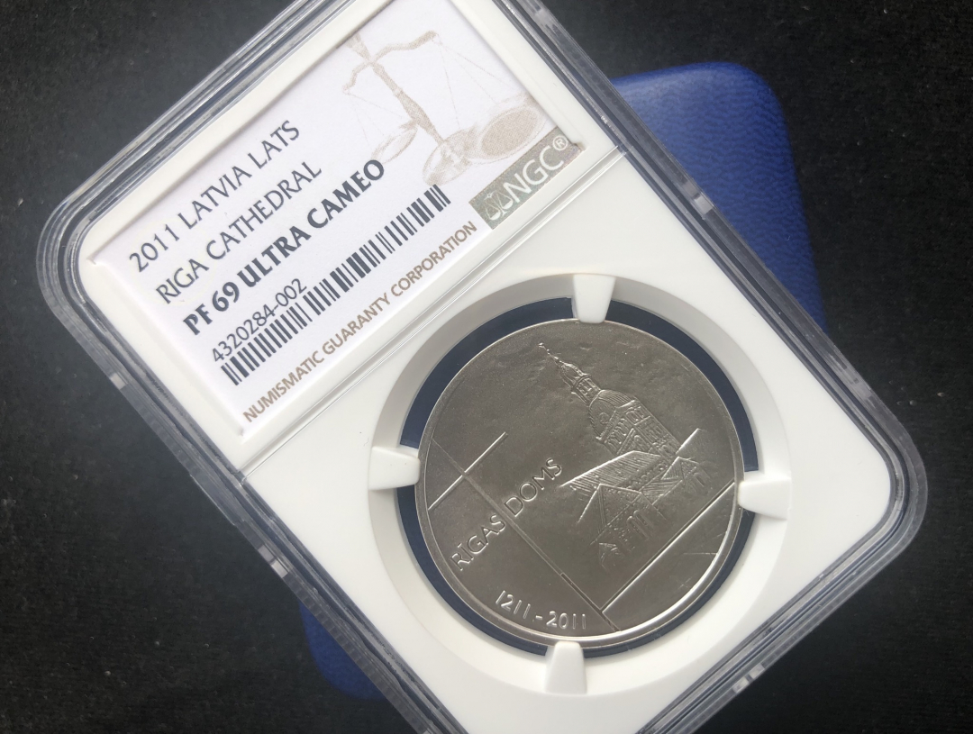 【币观天下】第七十三期拍卖 【拉脱维亚】里加大教堂ngc69【获奖币】