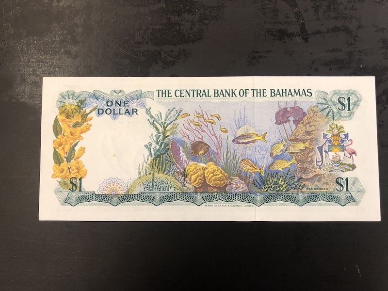 收藏联盟第九十期拍卖 巴哈马彩背版本1元 UNC 有一黄色纸胎