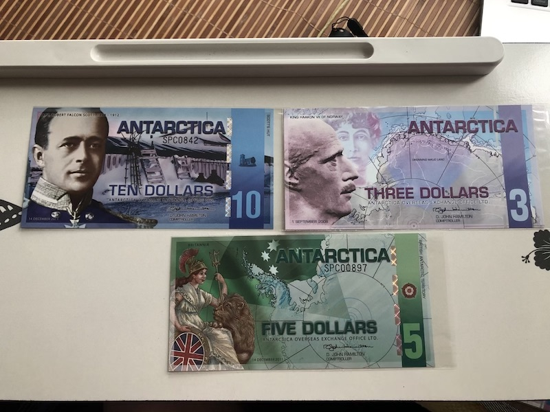 收藏联盟第九十期拍卖 南极洲商业钞5张一套 +迪斯尼1美金 UNC