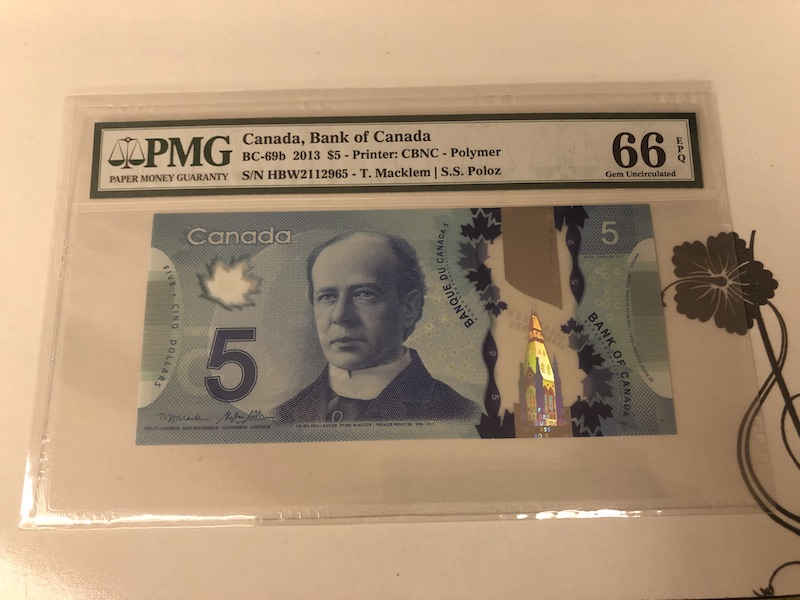 收藏联盟第九十一期拍卖 2013年加拿大5元 PMG66E S/N:HBW2112965