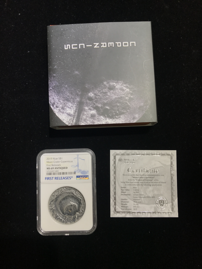 【随心拍&GetCoin】现代金银币拍卖第二十四期 纽埃2019年宇宙星坑1哥白尼环形山镶月球陨石银币NGC69分
