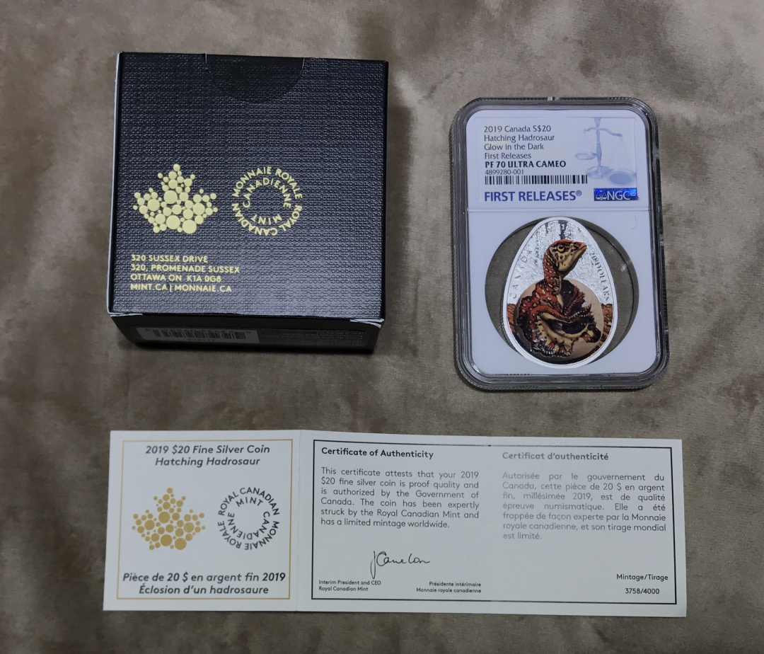 【随心拍&GetCoin】现代金银币拍卖第二十五期 加拿大2019年恐龙蛋系列孵化的鸭嘴龙夜光银币NGC70