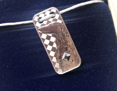 【随心拍&GetCoin】现代金银币拍卖第二十五期 【纽埃】纽埃2018年1新西兰元，中国狗年生肖 浮雕 镶嵌施华洛世奇水晶 长方形 吊坠精制银币