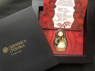 【随心拍&GetCoin】现代金银币拍卖第二十五期 【纽埃】纽埃2017年1新西兰元，应景中国生肖鸡年 俄罗斯“抱鸡套套娃”彩色 异形(娃娃形)精制银币