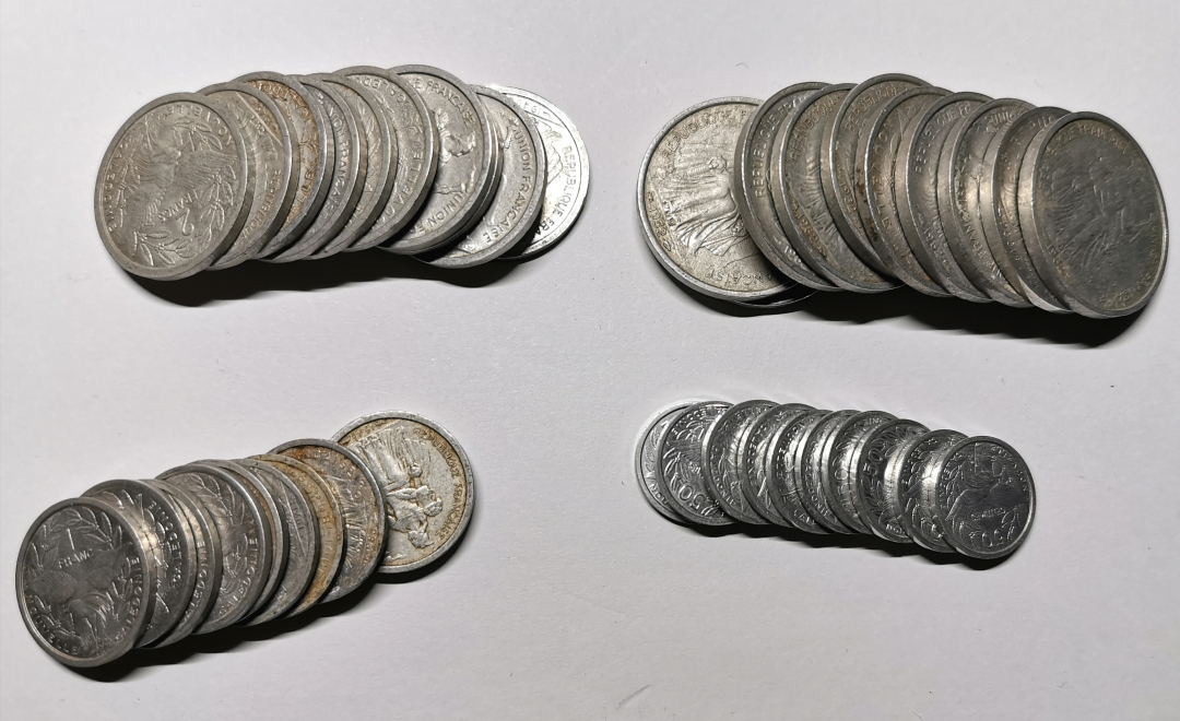 凡希社世界钱币微拍第九十三期 法属新喀里多尼亚四种面值各十枚VF-UNC