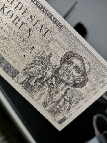 《外钞收藏家》第七十一期拍卖 捷克斯洛伐克1950年50克朗 除了有针孔 品相全新 稀少